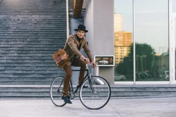 맨 브라운 룩 페도라 바이크 슈즈