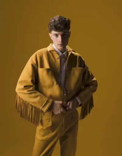 מעיל פרינג' לגברים בסגנון אקסצנטרי
