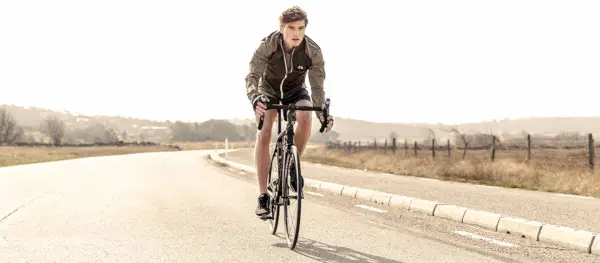 Oliver Cheshire NLY Man actieve herenstijlen 2015 Shoot 005