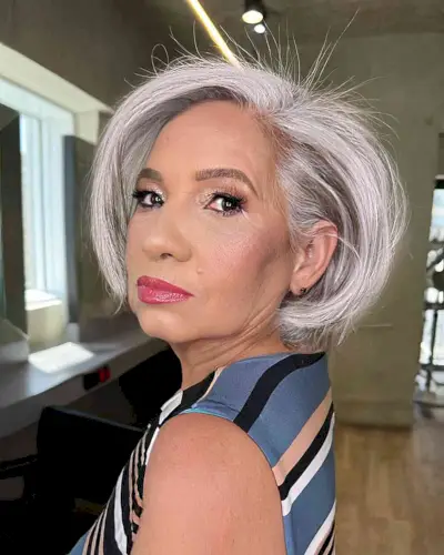Sassy Side Parted Platinum Bob Cut for 60-year-olds with Fine Hair