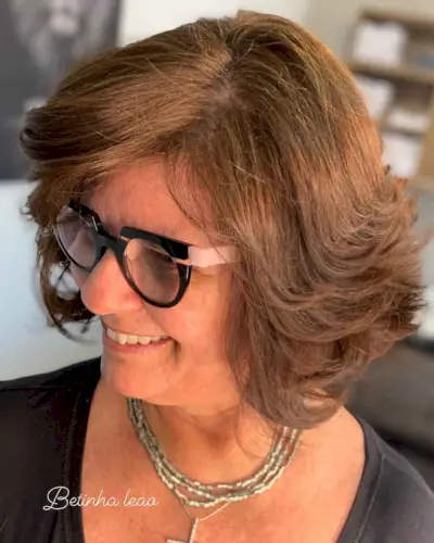 Lob for a 70-Year-Old Woman with Large Rims