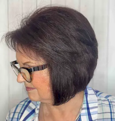 22 geriausio lietaus moterims per 50 metų po plonų plaukų