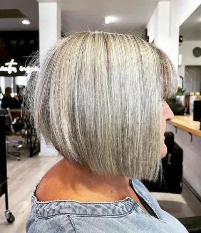 Graduated Bob with a Fringe