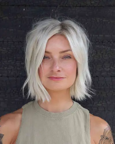 Chic short medium bob cut
