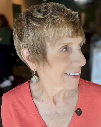 choppy pixie cut with choppy bangs