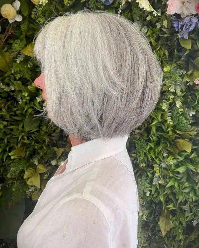 Wedge Lob Cut on Gray Hair