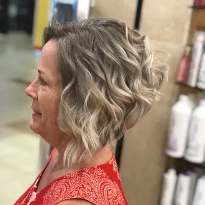 Elegant Wavy Bob hairstyle for older women over 50