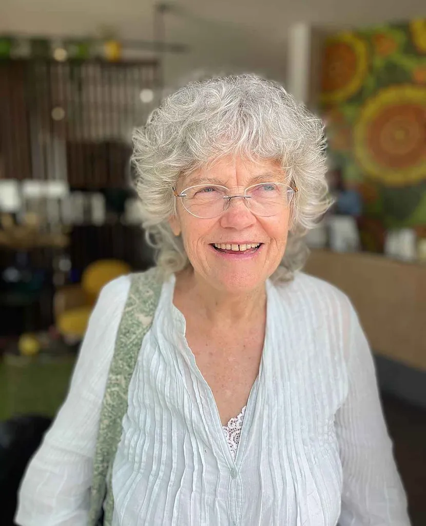 22 drsných účesů pro ženy nad 70 let s Sass' title=