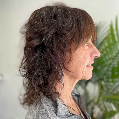 Straight Bangs on Textured Shaggy Hair