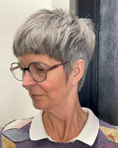 Very short hairstyles for women over 50 with glasses
