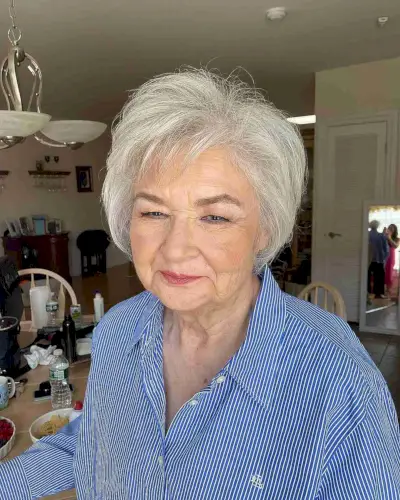 Jaw-Length White Hairstyle with a Side Part for Women 70 and Over