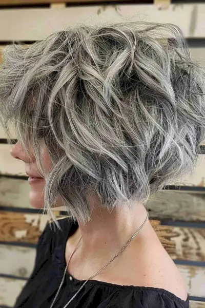 34 צבעים לשיער טרי לנשים מעל 50 שנה להיראות צעירים יותר