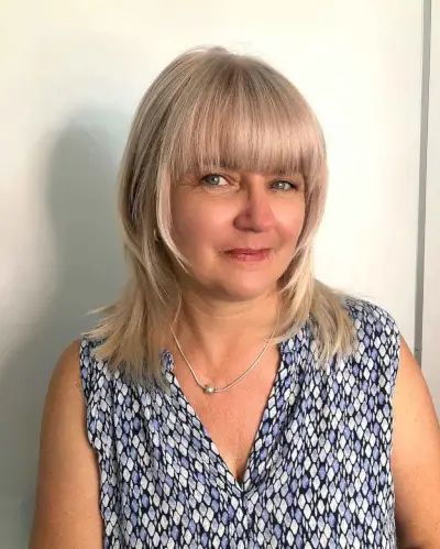 Feathered Layers and Wispy Bangs