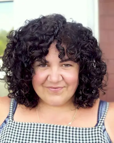 Rounded Bob for wonen over 40 with Curly Hair