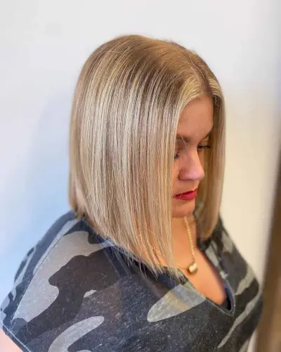Shoulder-Length Long Bob for Overweight Women