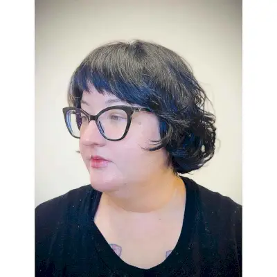 Chic Layered Bob with Bangs