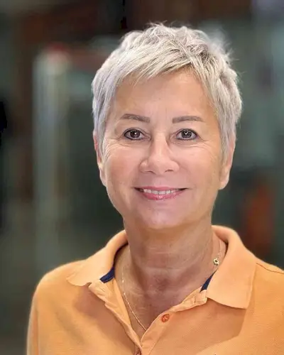 Side Parted White Pixie for Fine Hair for 60-year-olds