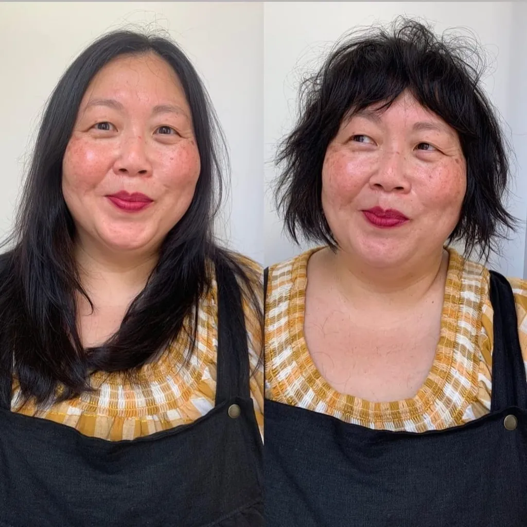 年配の女性向けの前髪ありのエッジの効いたレイヤードショートボブのヘアスタイル' title=