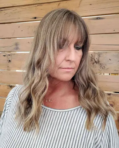 Gorgeous Long Hairstyle for Older Women Over 60
