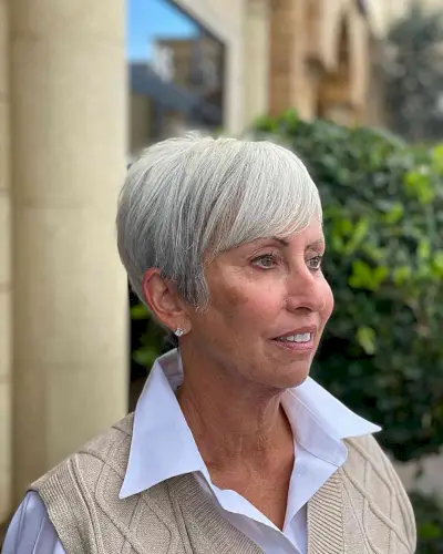 Short Precision Bixie for Thin Haired Women Aged 60 with a chic style