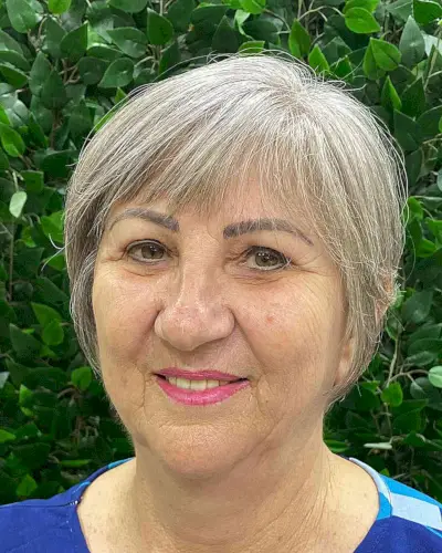 Short Wispy Thin-Haired Bob Cut for Ladies Past 50 with Round Faces