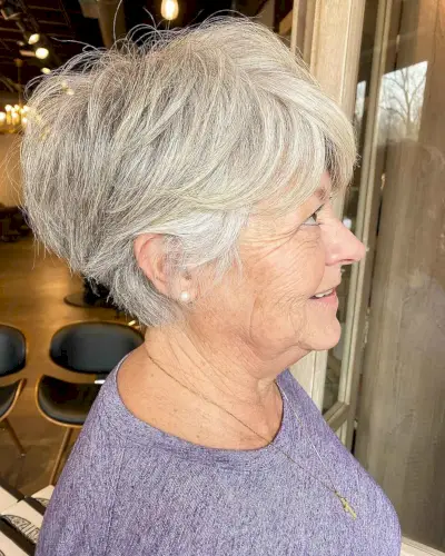 Cute Pixie Bob for Women with Gray Hair