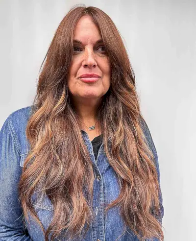 Brunette Balayage Long Thick Wavy Hairstyle for Ladies Over 50