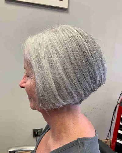 Chin-Length Low Stacked Gray Bob for Older Ladies