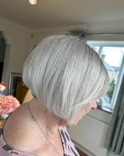 Attractive Silver Strands for Older Women with Short Hair