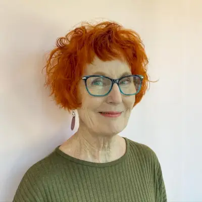 Short shaggy bob for over 60 with a youthful color