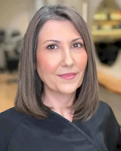 47 plaunamos ir gražios vyresnės nei 50 šukuosenos