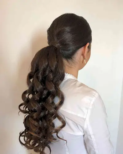 Easy Low Curled Pony for Longer Locks