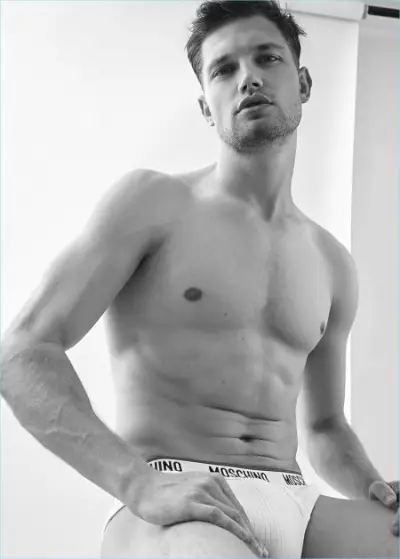 סטפן פולמן 2018 דיוקן 007