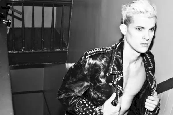 크리스 에르난데스 0003