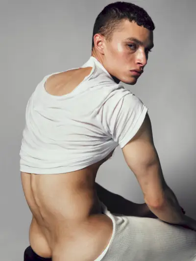 Louis Mayhew Modelo Sesión 006