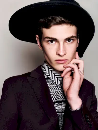 Štúdia postavy: Armon od Kevina Trinha