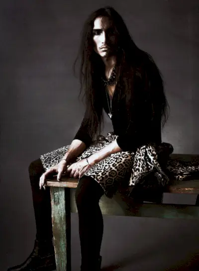 Willy Cartier av Mariano Vivanco for Numéro Homme #21