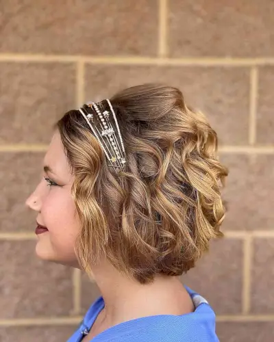 Short Airy Curls with a Headband for Prom