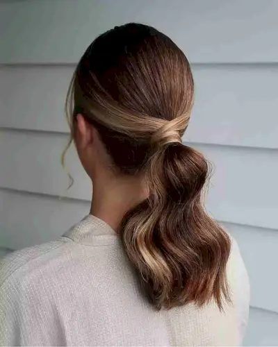 Mid-Length Overlap Low Pony for Prom