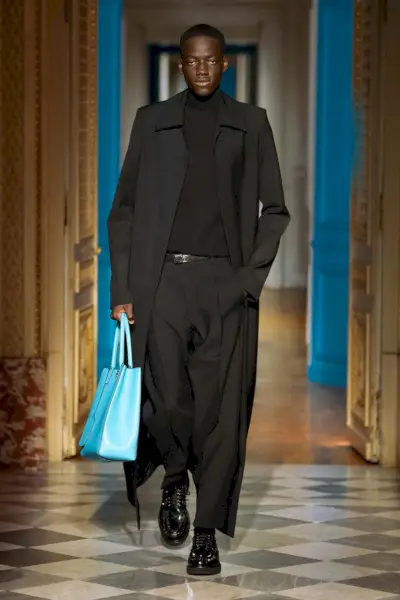 Kolekcja Valentino Jesień Zima 2024 Męska 002