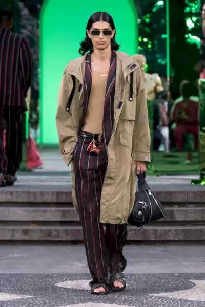 Versace kolekcija vīriešiem, pavasara vasara 2023 004