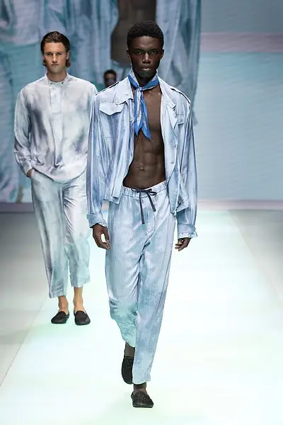 Collection Homme Emporio Armani Printemps Été 2022 006