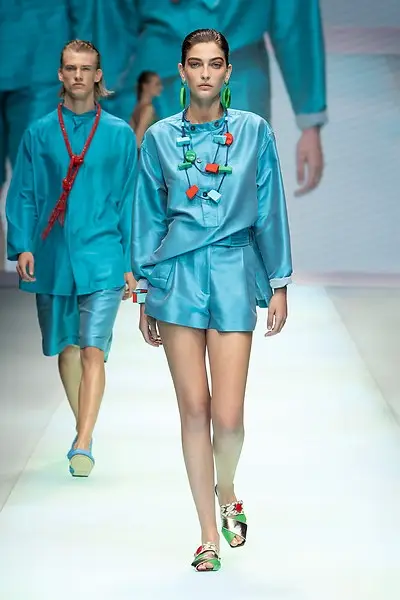 Collection Homme Emporio Armani Printemps Été 2022 001