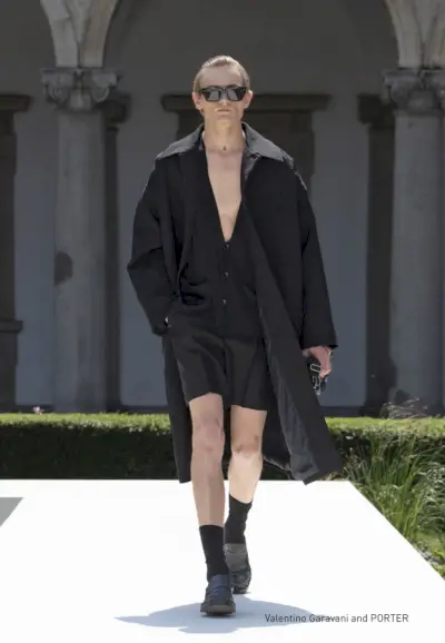 קולקציית אביב קיץ 2024 של ולנטינו גברים 056