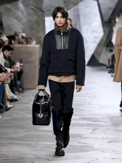 Hermes Men kolekcia jeseň zima 2023 Runway 005