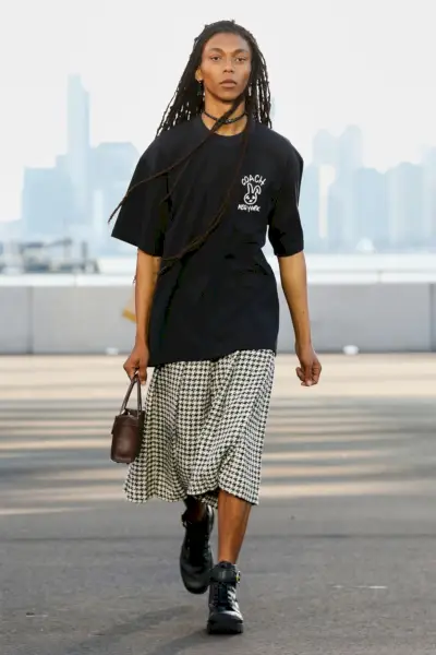 コーチ 2022 春夏メンズ コレクション ランウェイ 011