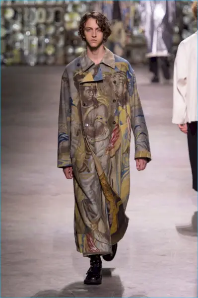 ドリス ヴァン ノッテンはアートの主題にアプローチし、2017 年春夏に向けて美しいプリントを制作しました。