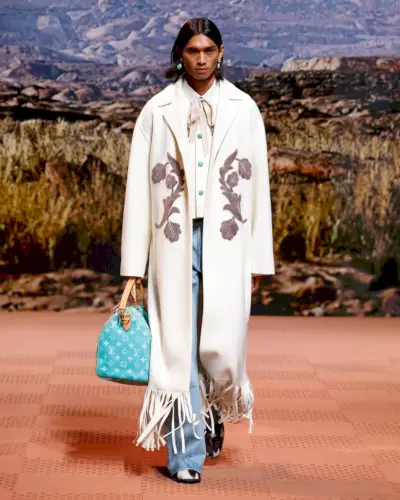 ルイ・ヴィトン 2024 年秋冬コレクション: サルトリアル カウボーイ、フロンティア エレガンス