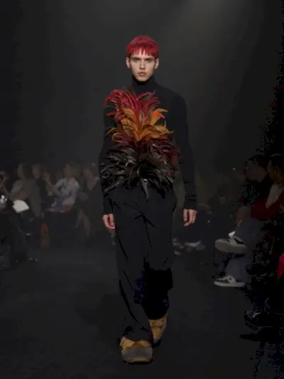 „Burberry Fall Winter 2023“ vyrų kolekcija 021
