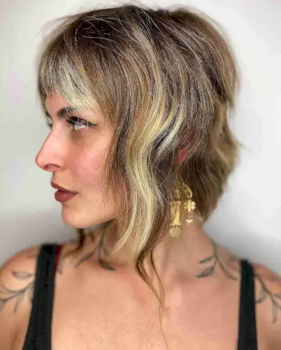 short shag with tendrils